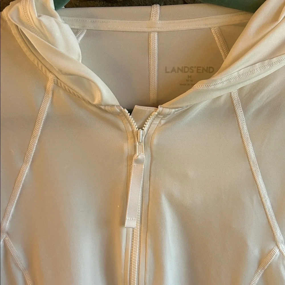 Lands' End Women's White Nylon/Spandex Hoodie Exercise Sweatshirt; Medium; NWOT